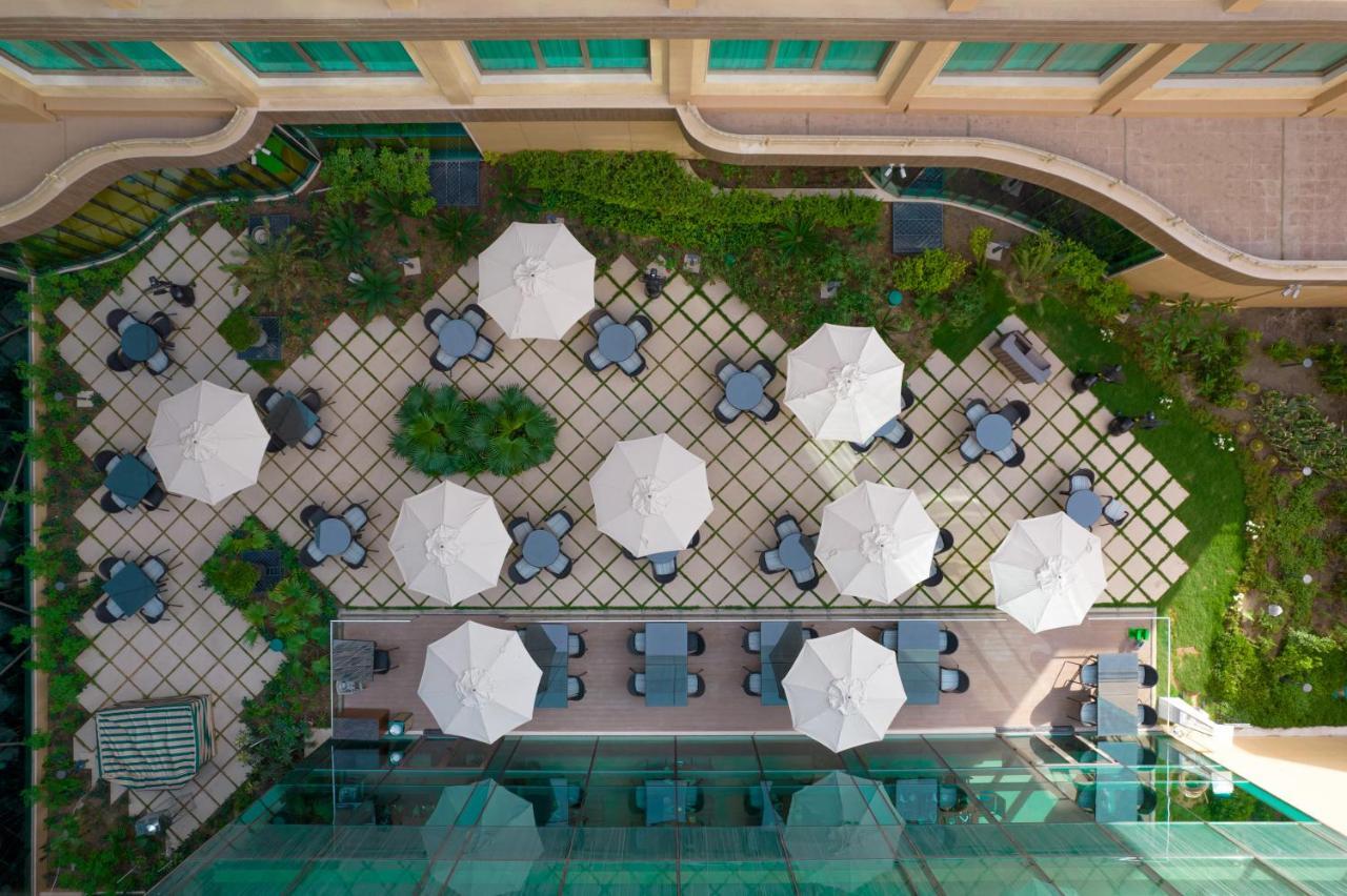 Grand Millennium Al Seef Basra Hotel Exterior photo